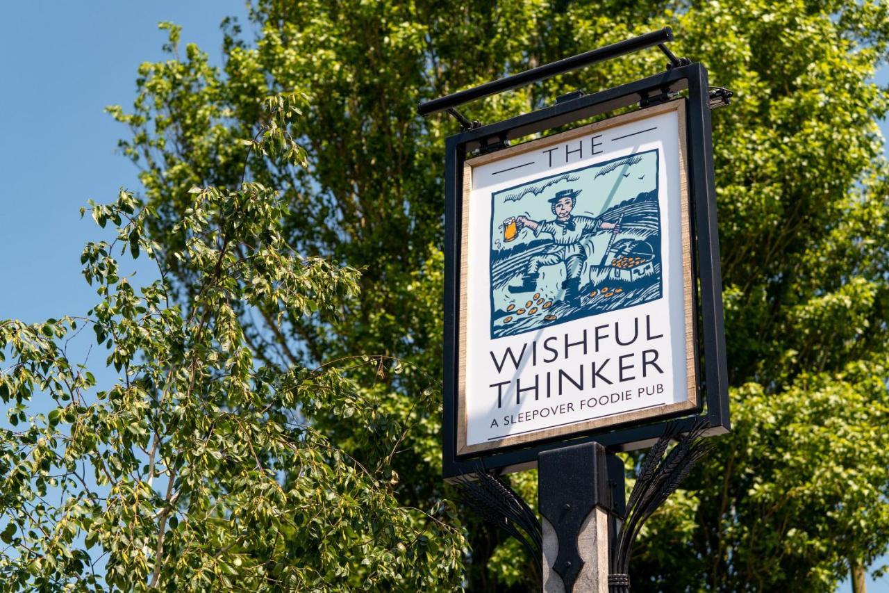 The Wishful Thinker Hotel Ленъм Екстериор снимка
